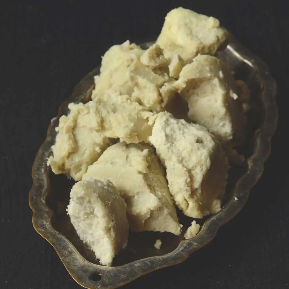 différence beurre karité brut raffiné bio